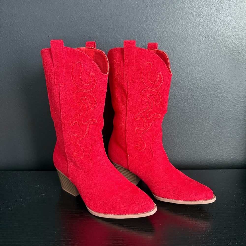 Red cowgirl boots